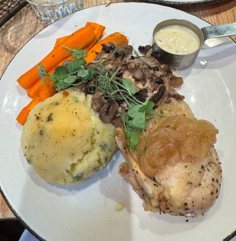 Mustard chicken with mashed potatoes and carrots at The Curator in Heathrow Terminal 3