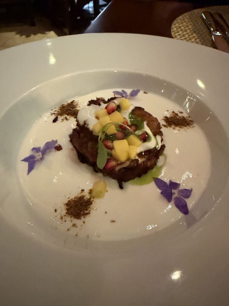 Pakoda chaat with yogurt, mango and pomegranate at Kahani